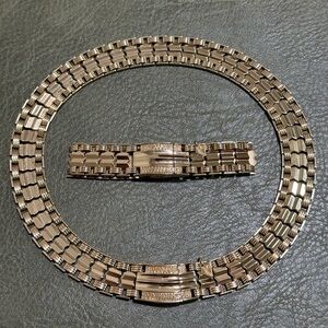 Vintage Sarah Coventry Gold Tone Choker Necklace Bracelet Set